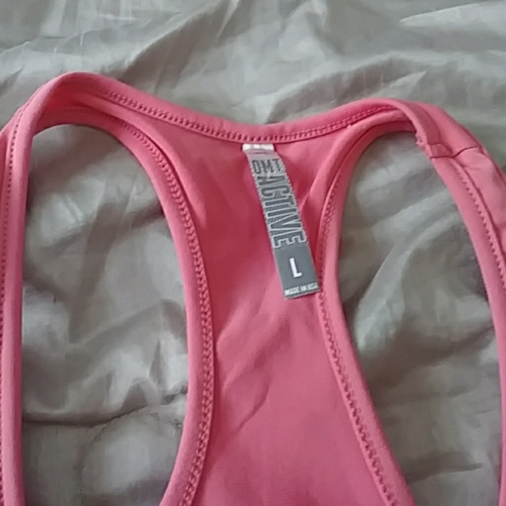 Workout tank - Picture 3 of 3